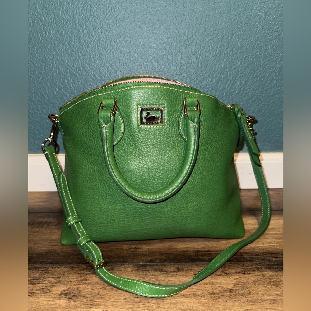 Dooney & Bourke Pebble Grain Zip Satchel — Green — Excellent Stored Condition